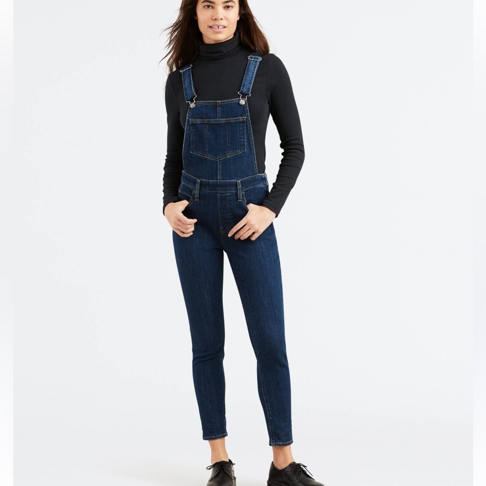 Levi's‎ dark blue skinny Denim Overalls medium